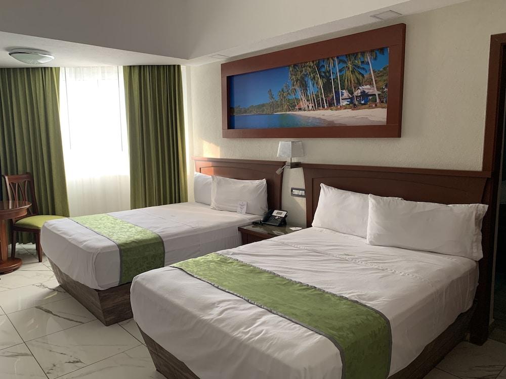 Hotel Lois ורקרוז מראה חיצוני תמונה