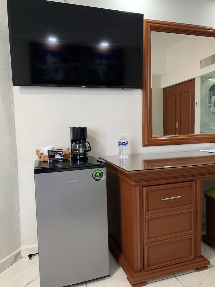 Hotel Lois ורקרוז מראה חיצוני תמונה