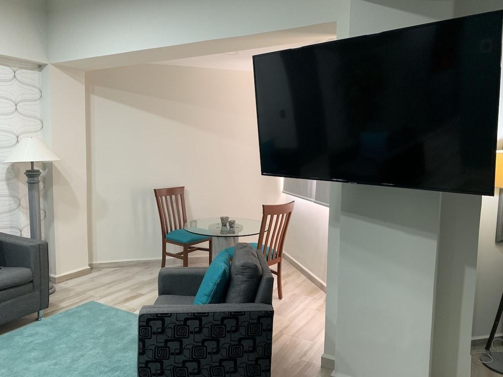 Hotel Lois ורקרוז מראה חיצוני תמונה