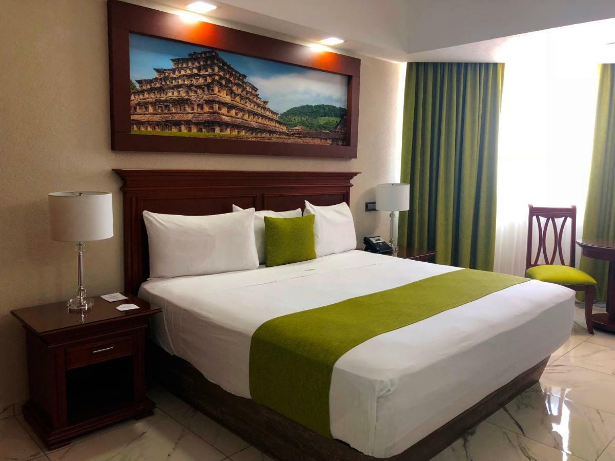 Hotel Lois ורקרוז מראה חיצוני תמונה