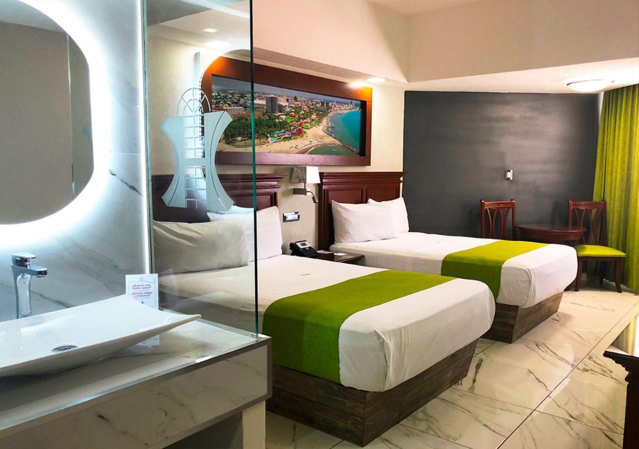 Hotel Lois ורקרוז מראה חיצוני תמונה